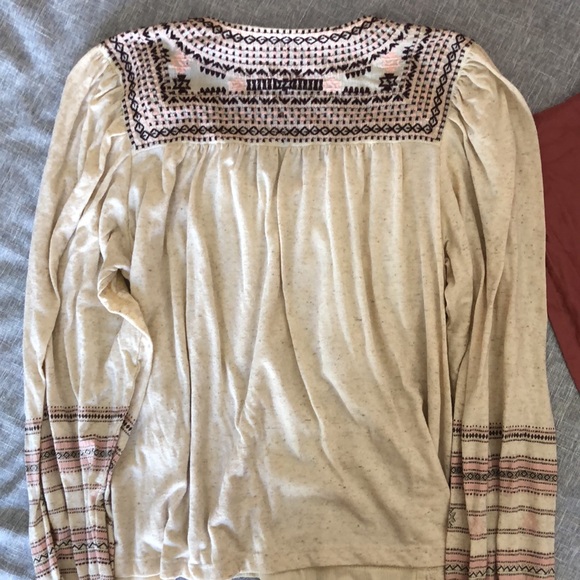 Loose fitting cotton shirt - Picture 5 of 5